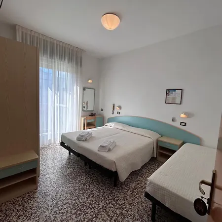 Hotel Letizia Rimini Exterior photo