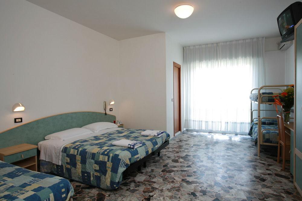 Letizia 3*